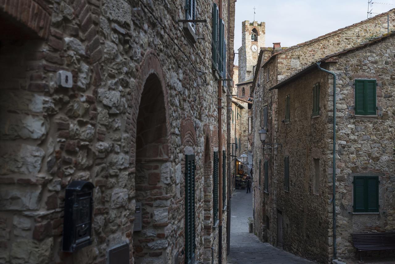 Il Chiostro Appartamenti & Suites Suvereto Exterior photo